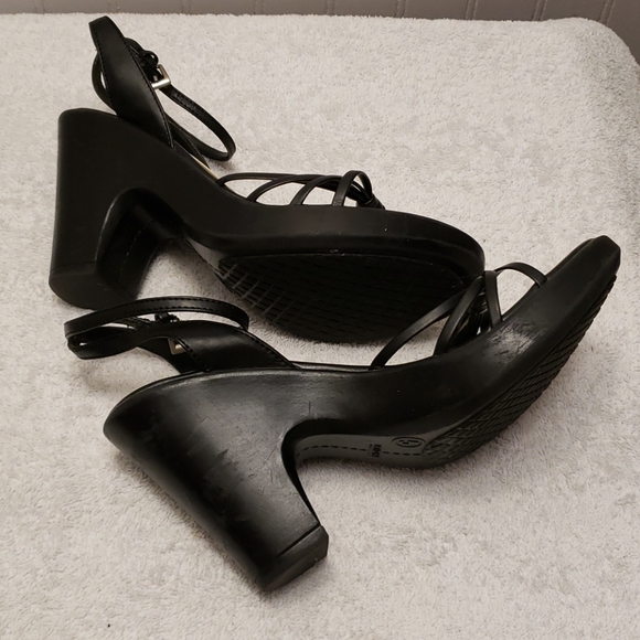 Fioni black thin ankle strap sandals, 5 - Picture 6 of 15